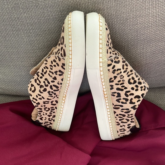 Animal Print Slip- on Sneakers - Picture 4 of 7
